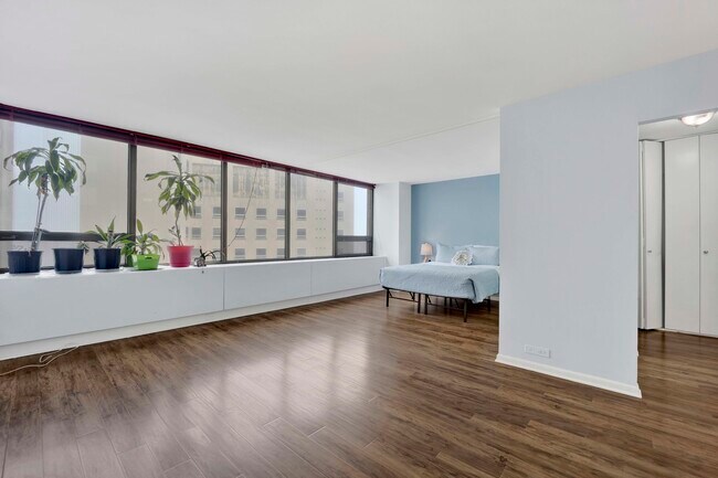 Foto del edificio - 2800 N Lake Shore Dr