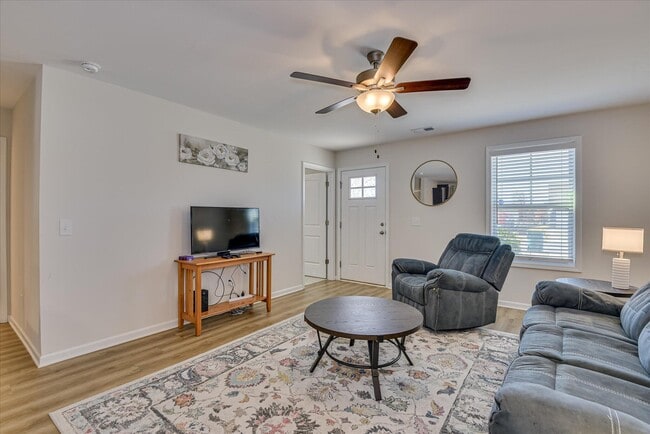 Building Photo - 2047 Catlet Ct