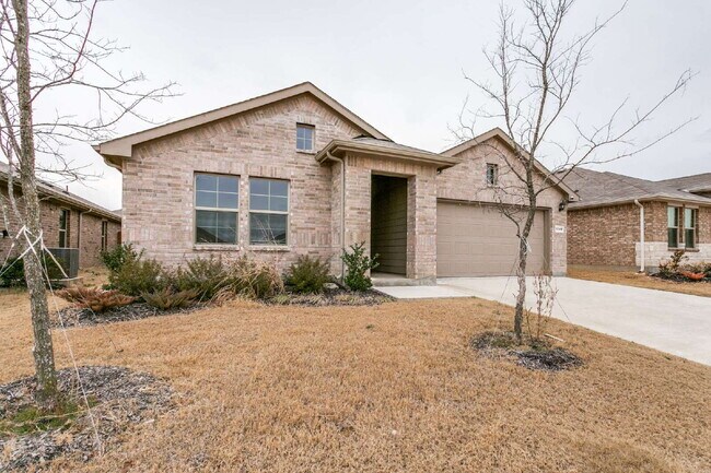 Foto del edificio - Stylish 4-Bedroom Home in Justin