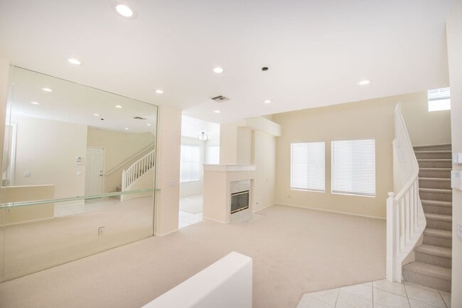 Foto del edificio - Make this your home