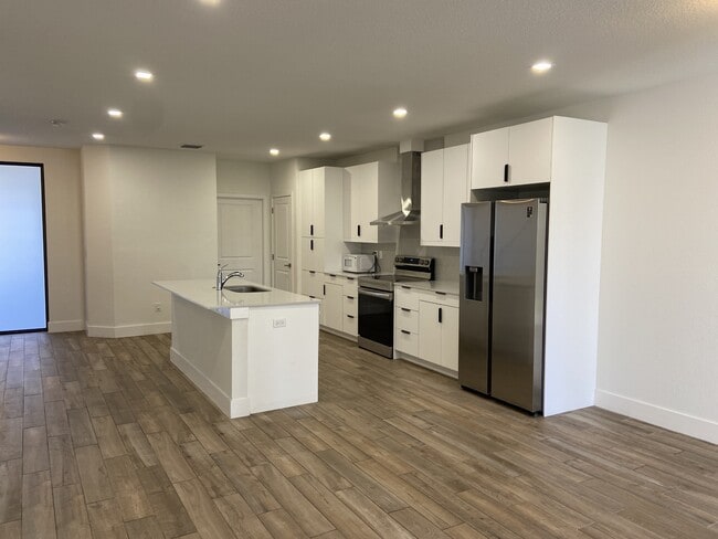 Foto del edificio - 401 Bella Sol Way