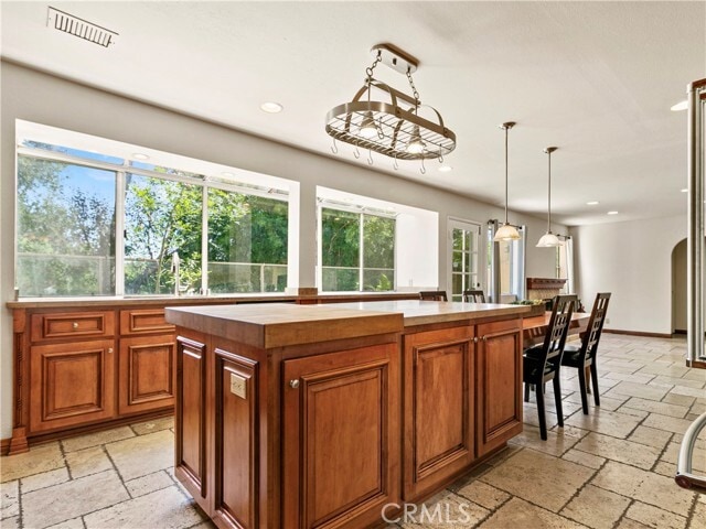 Foto del edificio - 29346 Castle Rd