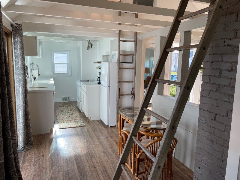 Foto principal - 1420 8th Ave NW