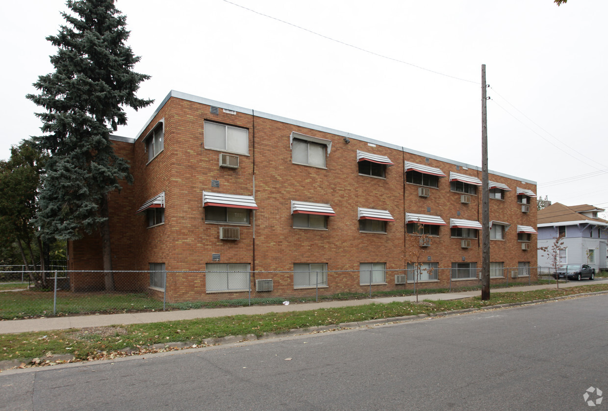 Building Photo - Aster Apartments