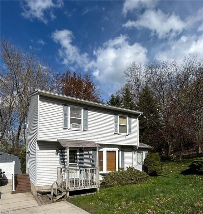 Building Photo - 65 Wicklow Dr