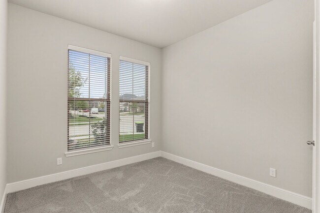 Foto del edificio - 10507 Halley Ln