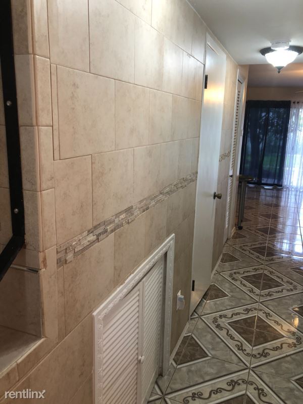 Building Photo - 2 br, 1.5 bath Condo - 401 W Boca Chica Blvd