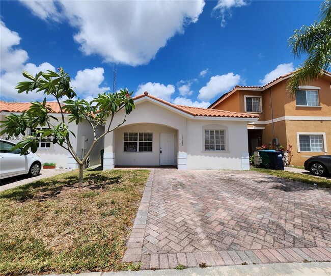 Foto del edificio - 10949 SW 181st Terrace