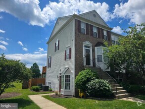 Building Photo - 1227 Rockland Ct
