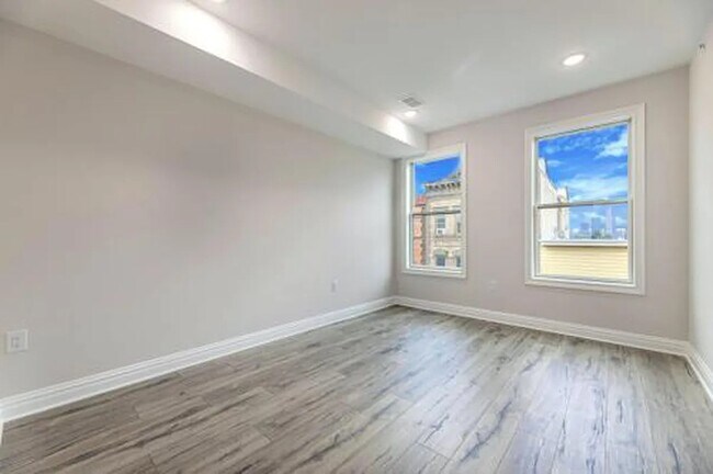 Building Photo - 2105 Bergenline Ave