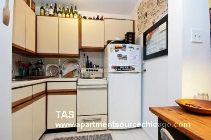 Foto principal - 3941 N Pine Grove Ave