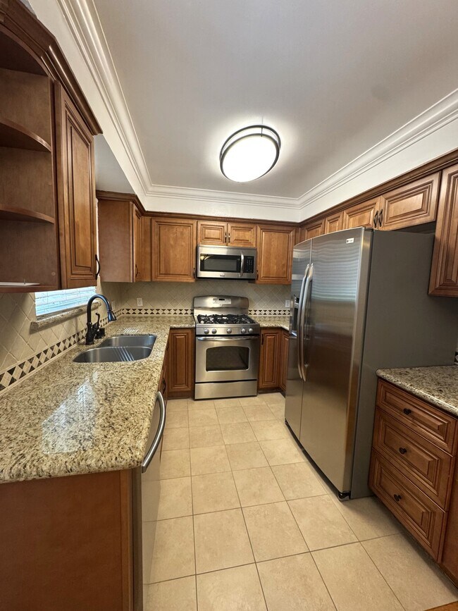 Cocina - 855 Moraga Dr