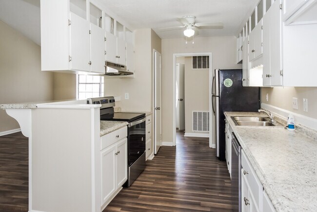 Foto del edificio - 3205 Buttrey Dr NW