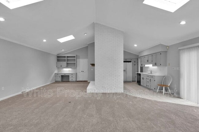 Foto del edificio - 1116 Reverdy Ln