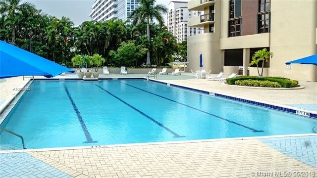 Foto del edificio - 600  Biltmore Way  902