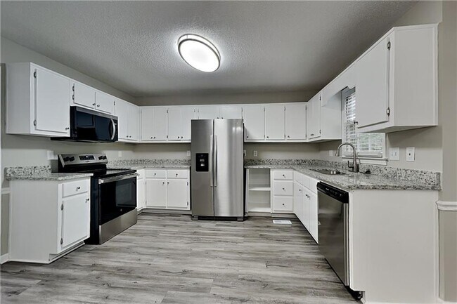 Foto del edificio - 4131 Kalb Ct SW