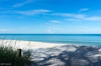 Building Photo - 213 Bay Meadows Dr