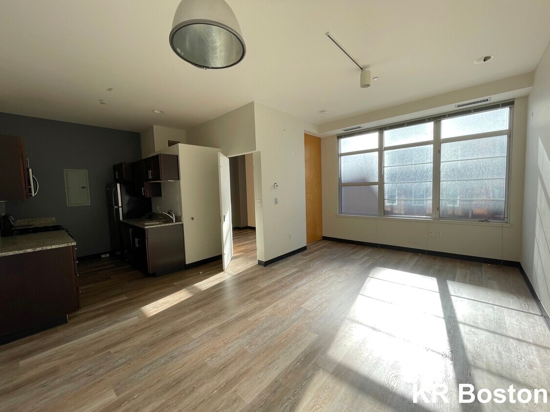 Foto principal - 160 E Berkeley St