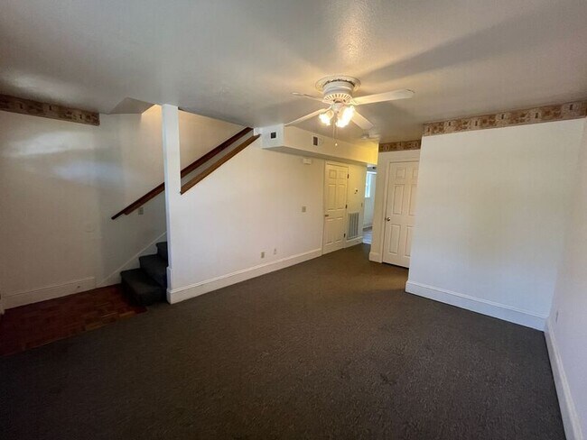 Building Photo - 1311 E 31st St