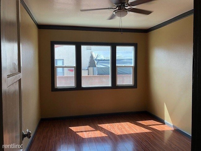 Foto del edificio - 1 br, 1 bath Apartment - 2809 Willow Place