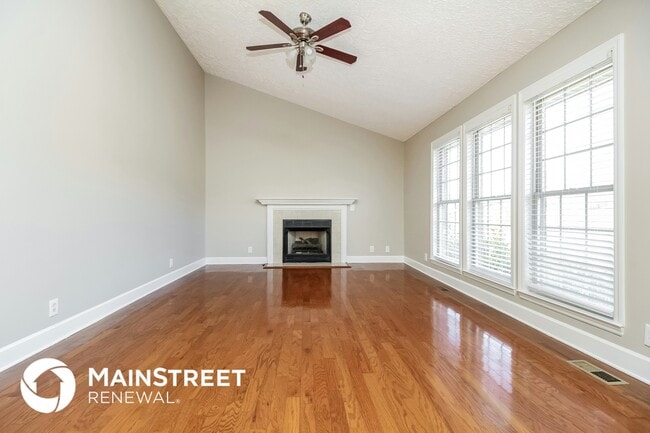 Foto del edificio - 115 Cedar Forest Dr