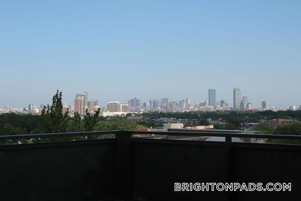Foto del edificio - 1455 Commonwealth Ave