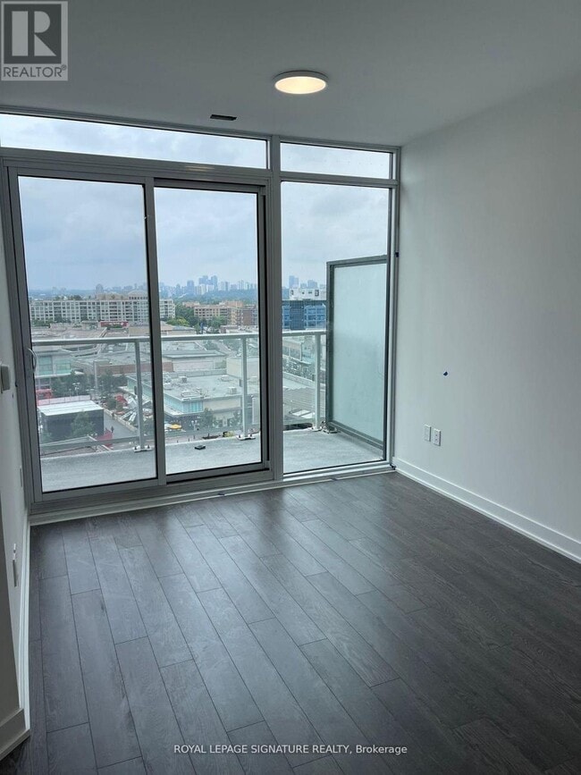 Photo du bâtiment - 50-850 O'Neill Rd