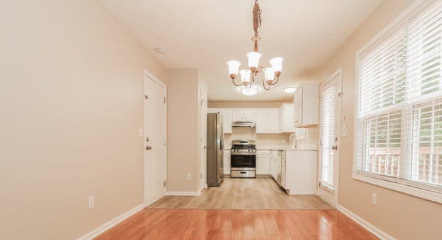 Building Photo - 279 Bainbridge Cir