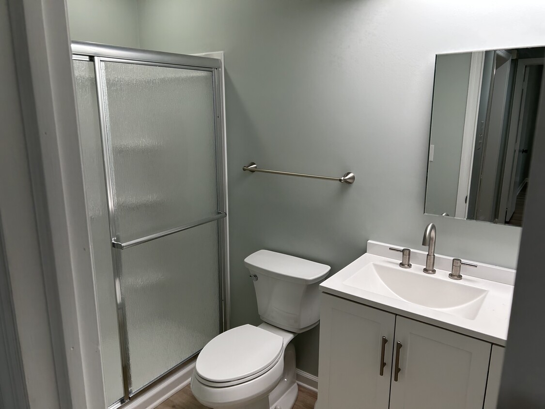 Primary Photo - 2604 W Riggin Rd