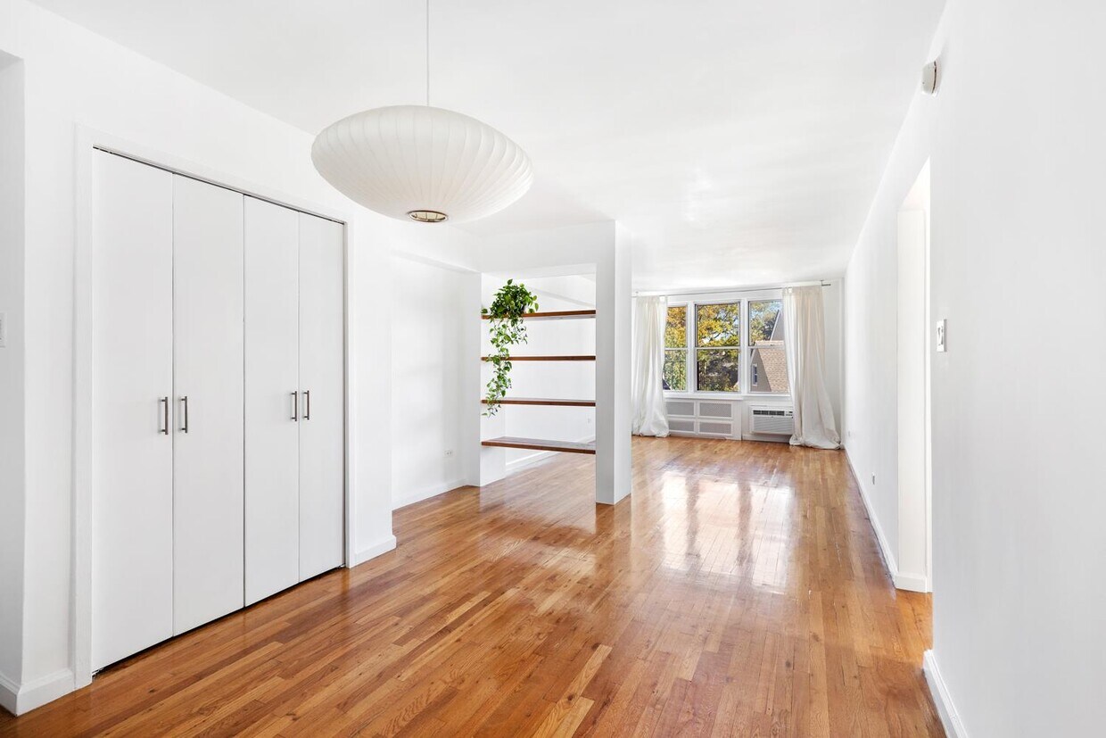 415 Argyle Rd Unit 4E, Brooklyn, NY 11218 Condo for Rent in Brooklyn, NY