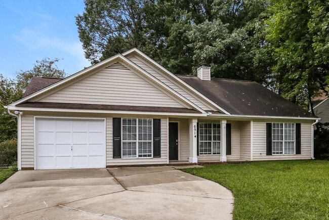 Building Photo - 691 Rebecca Jane Dr