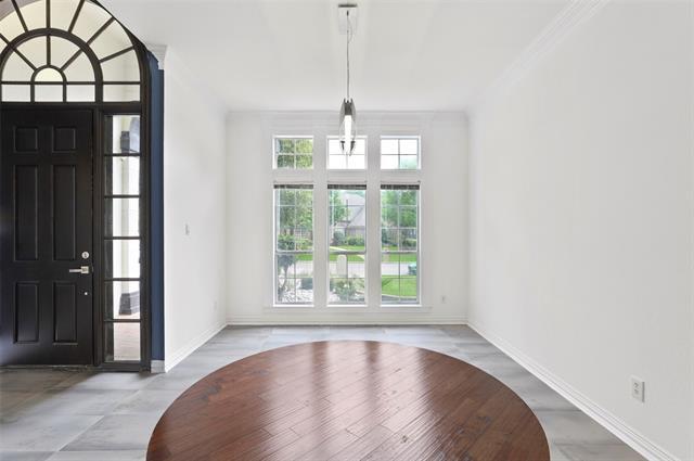 Foto del edificio - 914 Edgemeer Ln