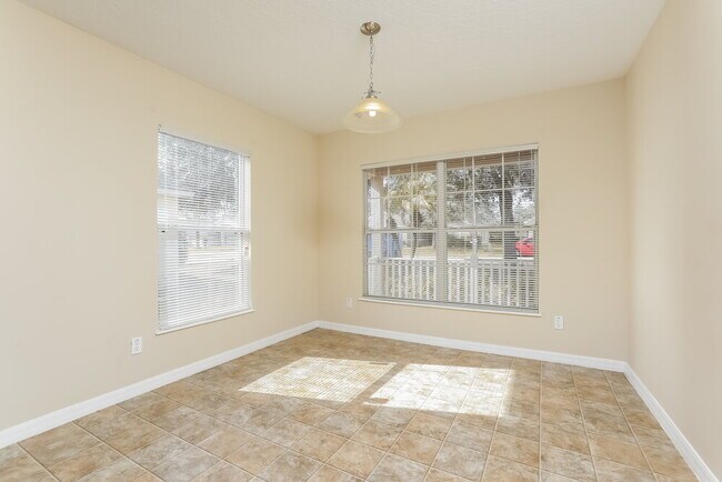 Building Photo - 4085 Waltham Forest Dr