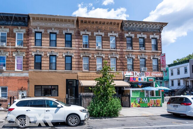 Building Photo - 541 Central Ave