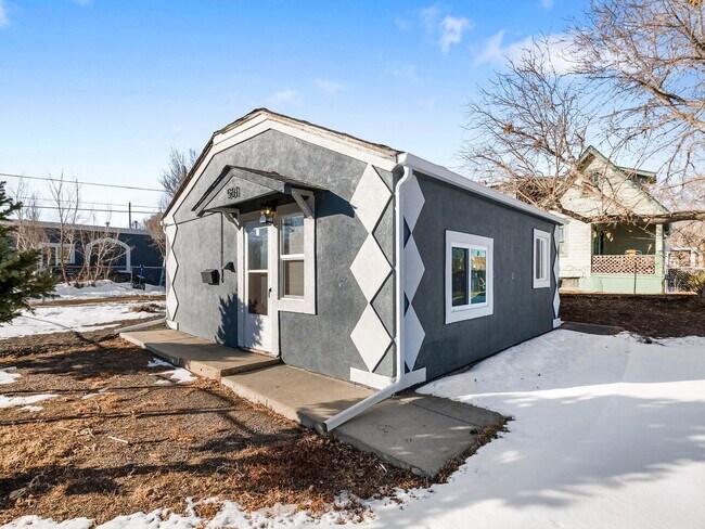 Building Photo - Charming 1BD/1BA ADU in Denver’s Westwood ...