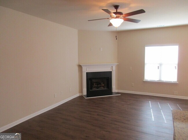 Foto del edificio - 2723 Morgan Glen Rd NE
