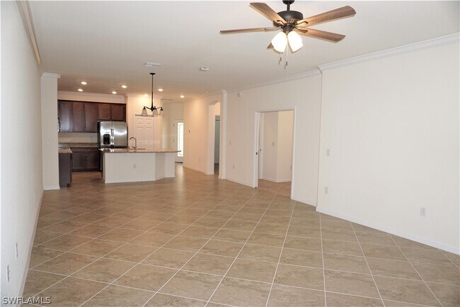 Foto del edificio - 9145 Glenforest Dr