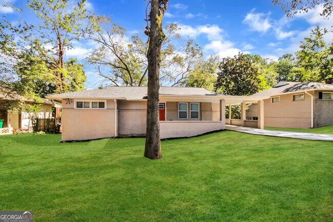 Building Photo - 3507 Hyland Dr