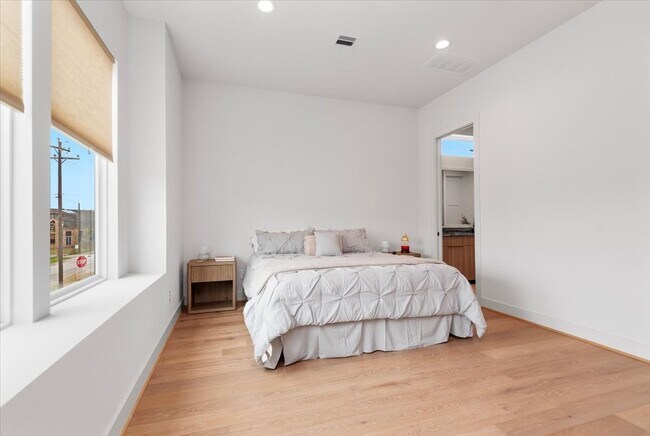 Foto del edificio - 5203 Texas St