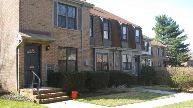 Foto principal - 181 Long Hill Rd