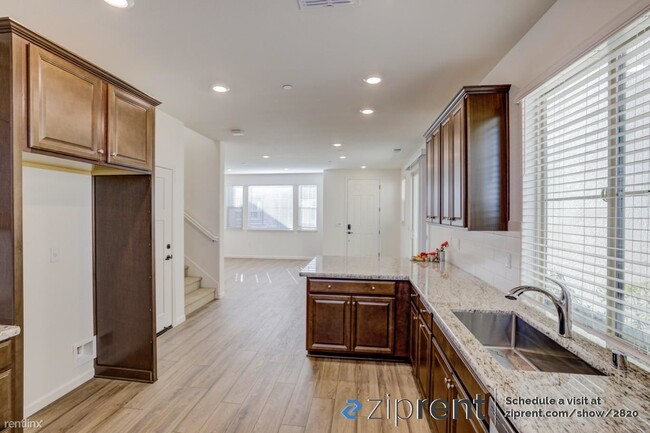 Building Photo - 3 br, 3 bath House - 9286 Mystic Lake Alle...