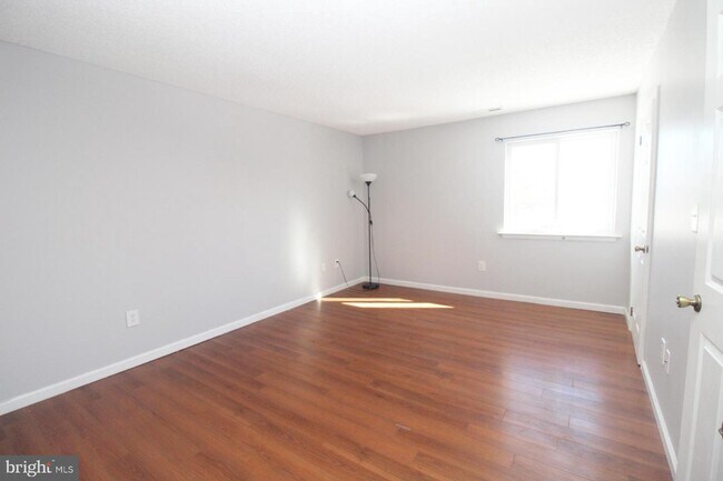 Building Photo - 7312 Tamarron Dr
