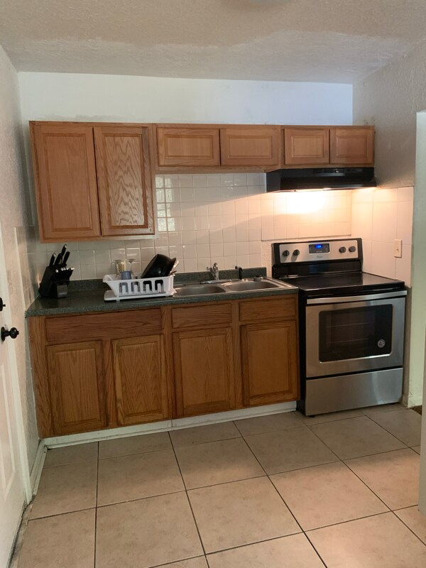 Foto del edificio - 4848 Mississippi Ct