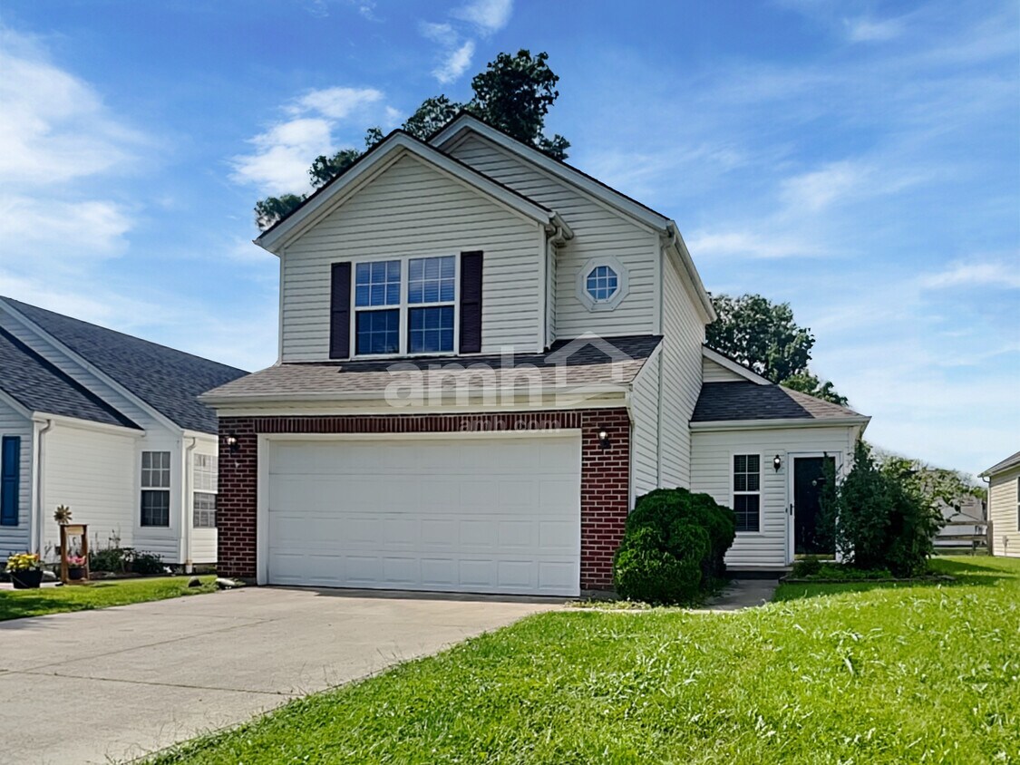 Foto principal - 2060 Cameron Crossing