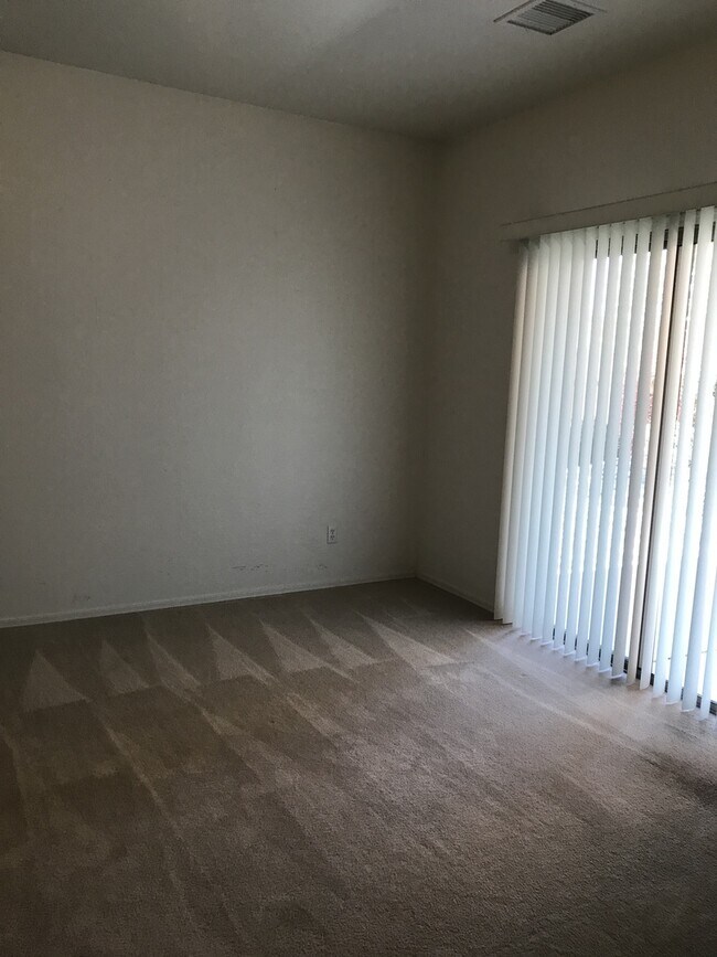 Building Photo - 2 bed 2 bath home in Cottonwood Commons - ...