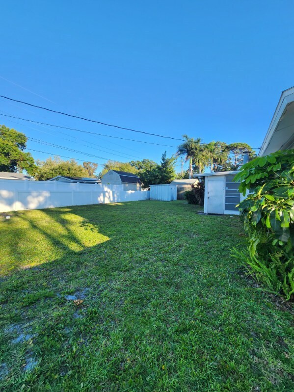 Foto del edificio - 2899 54th St N