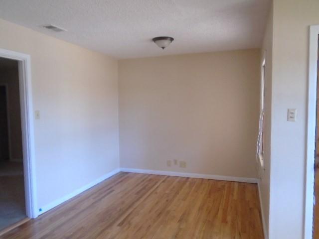 Foto del edificio - 1542 Sewell St