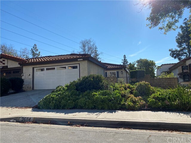 Primary Photo - 2684 Hacienda Dr