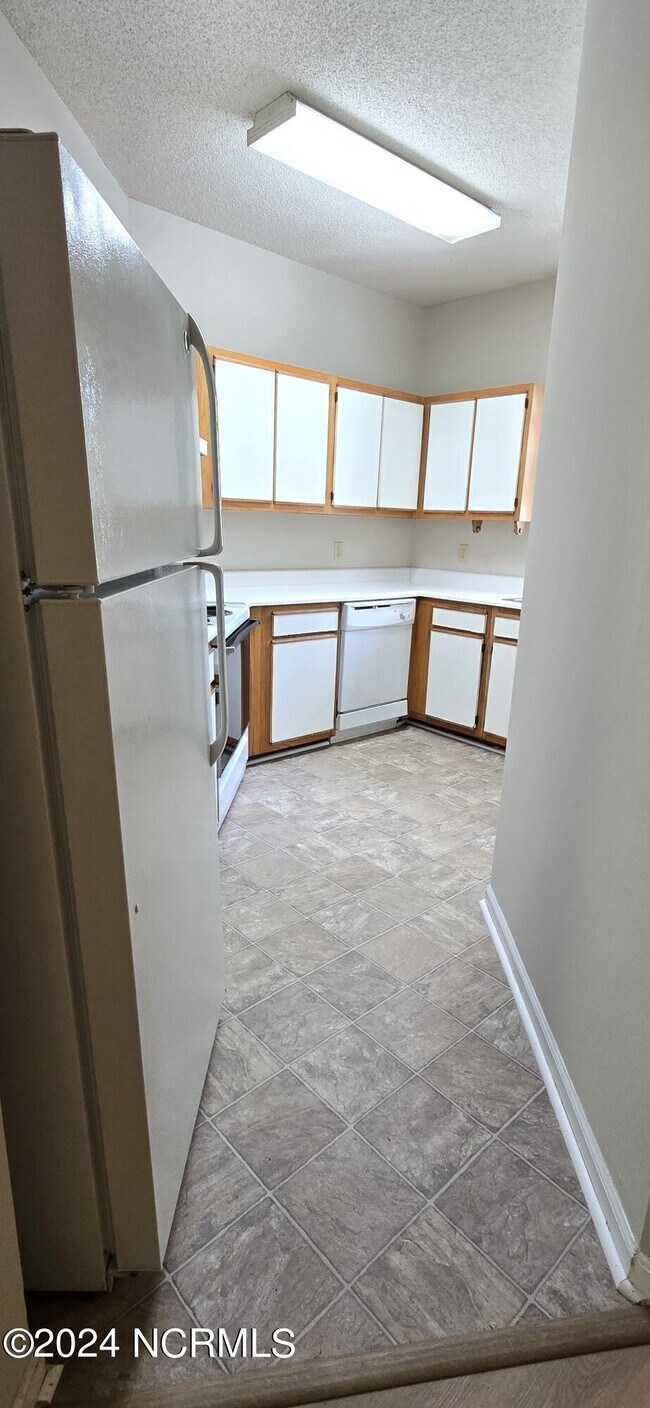 Foto del edificio - 721 Bragg Dr