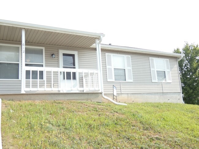 Foto del edificio - 3612 NE 72nd St